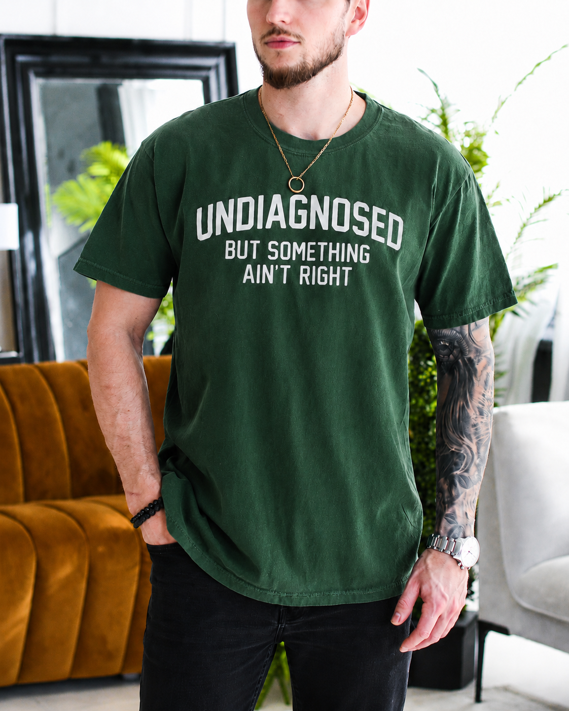 UNDIAGNOSED BUT SOMETHING AIN’T RIGHT Unisex T-shirt/Crewneck/Hoodie